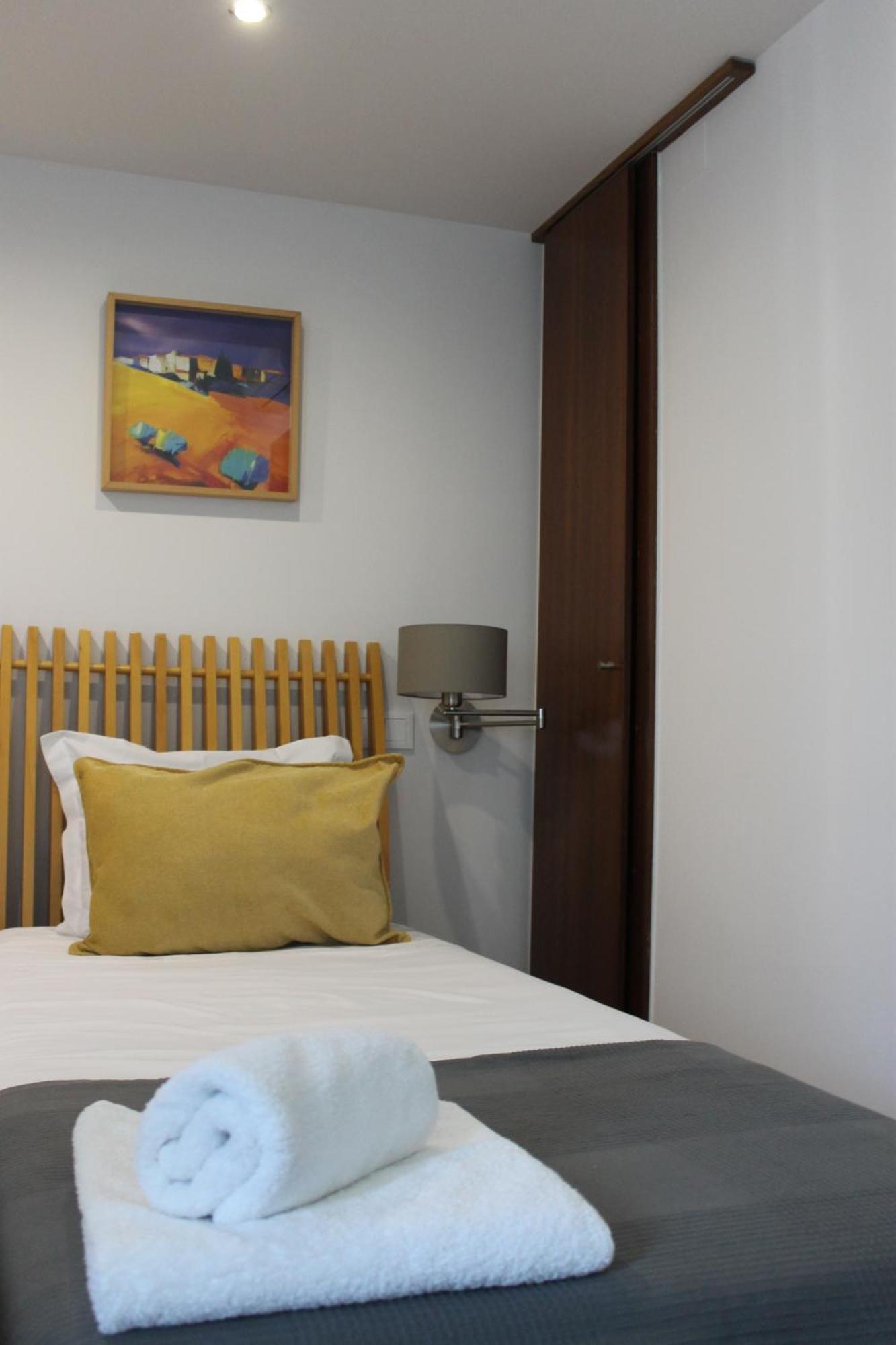 Hotel Paulo VI Rio Maior Bagian luar foto